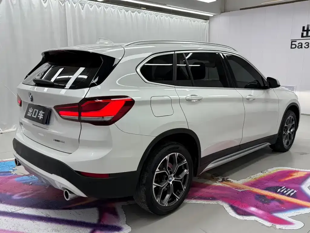 BMW X1 — фото 10