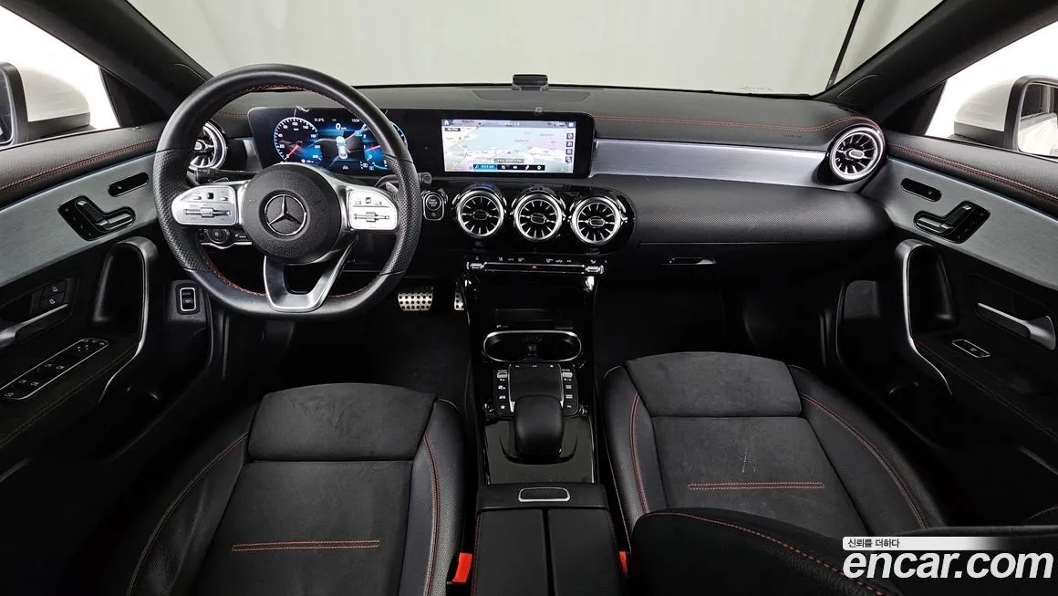 Mercedes-Benz CLA-Class — фото 10