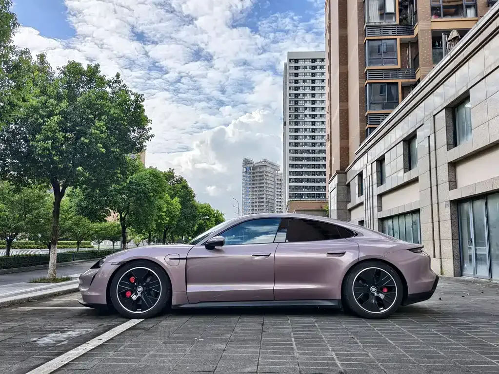 Porsche Taycan 2021 из CN, фото 8