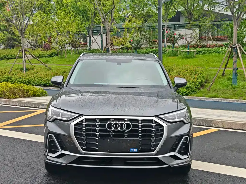Audi Q3 2023 из CN, фото 10