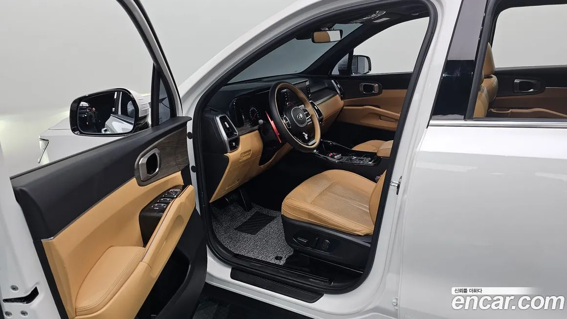 Kia Sorento — фото 3