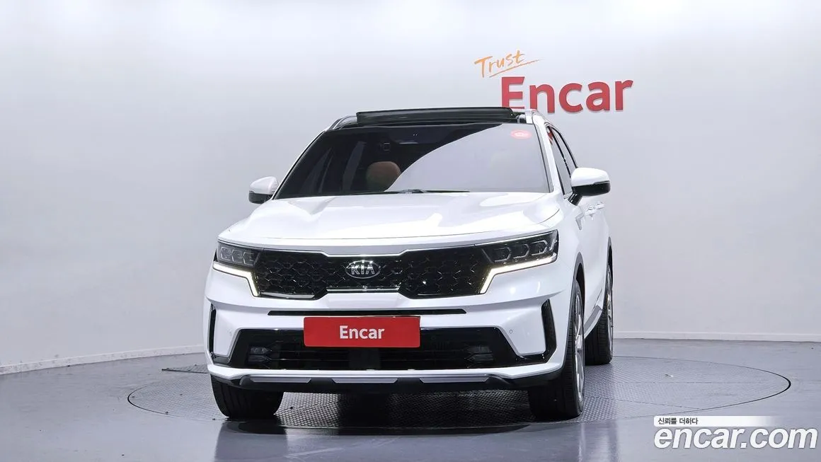 Kia Sorento — фото 5