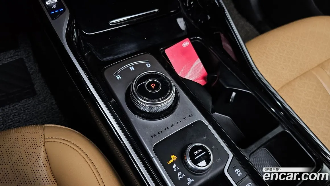 Kia Sorento — фото 10