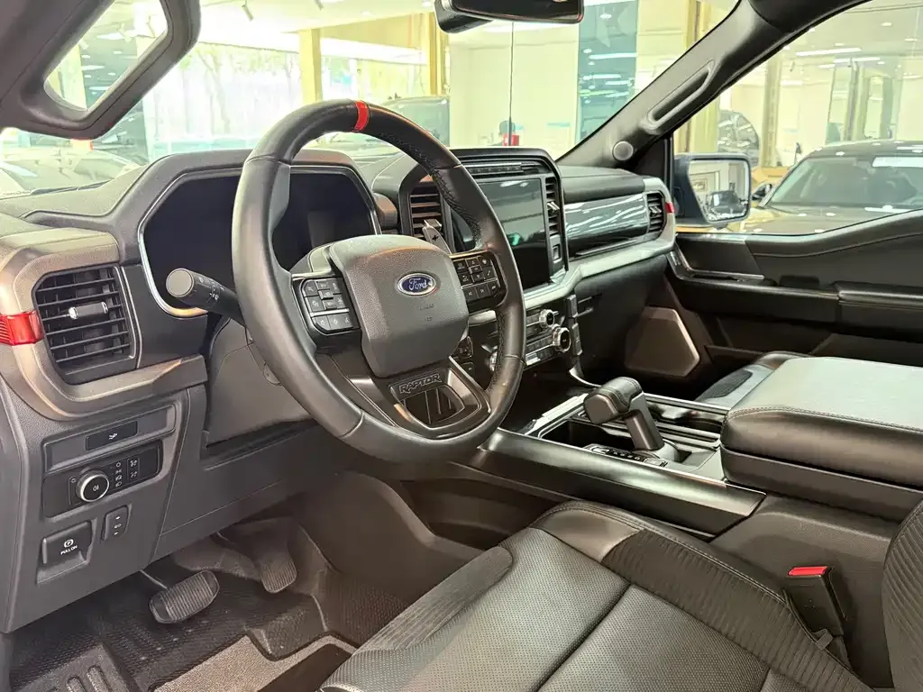 Ford F-150 Raptor — фото 8