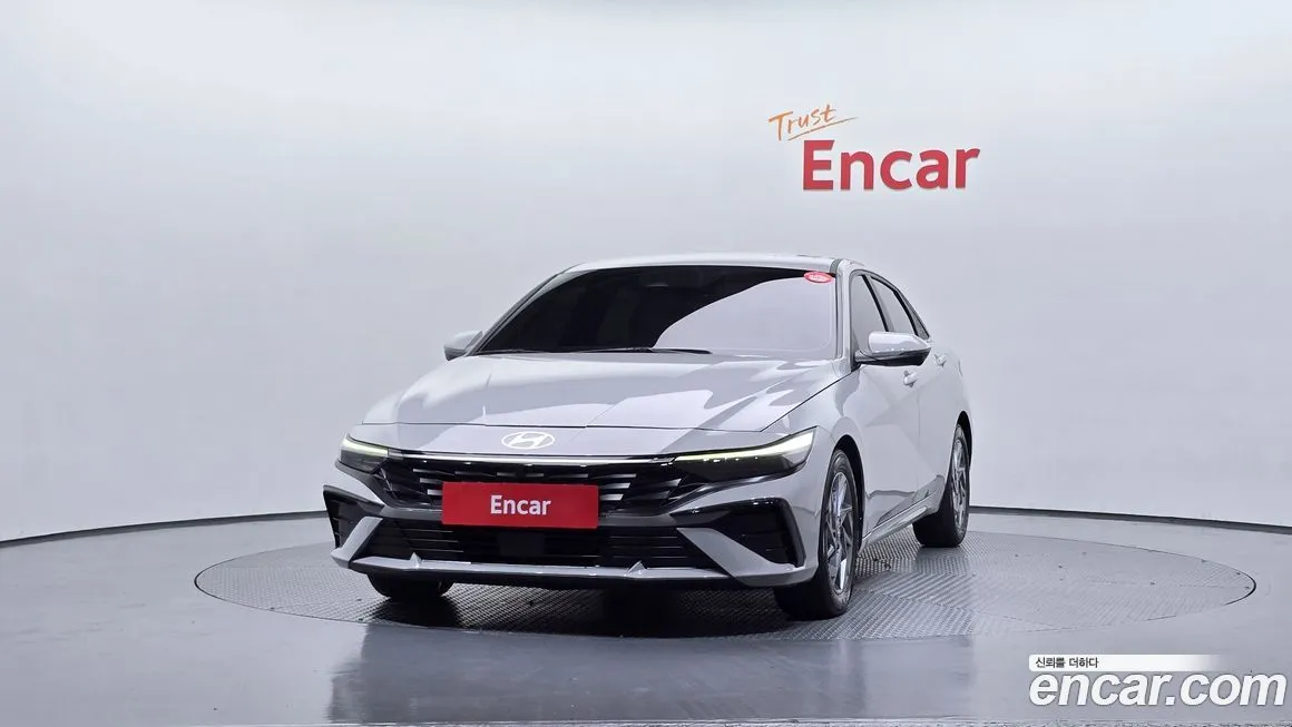 Hyundai AVANTE — фото 2