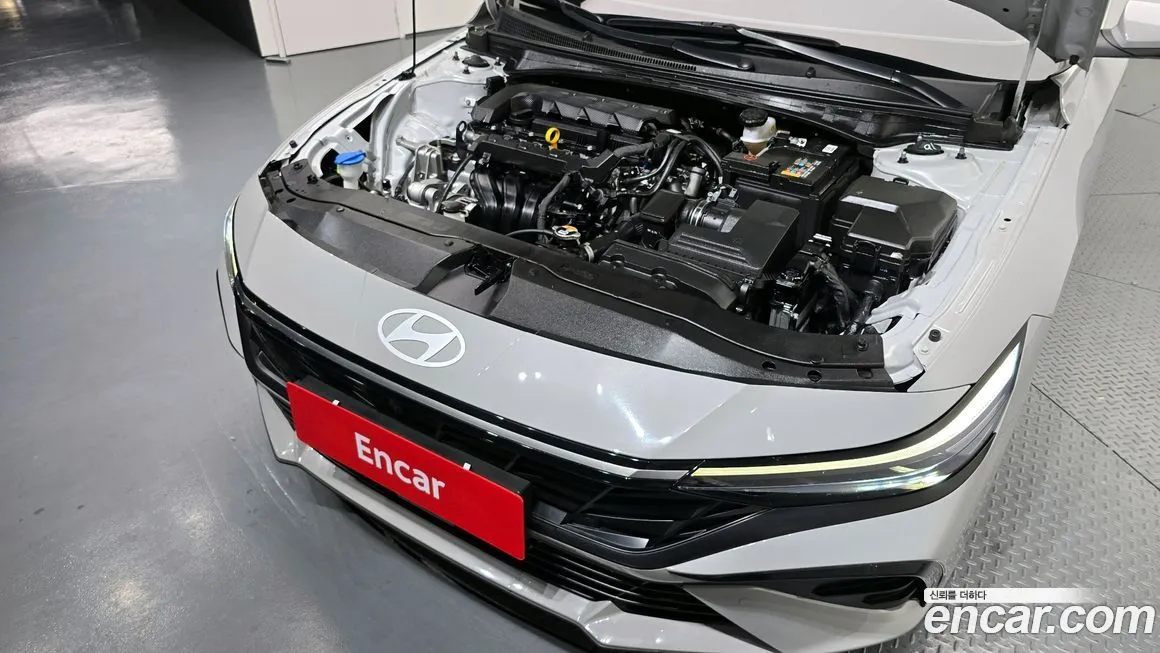 Hyundai AVANTE — фото 8