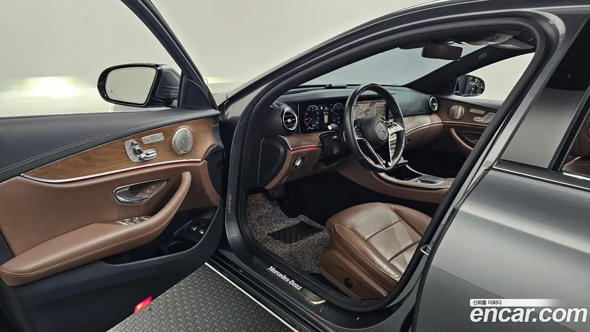 Mercedes-Benz E-Class 2021 из KR, фото 10