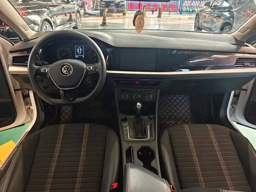 Volkswagen Lavida 2021 из CN, фото 10