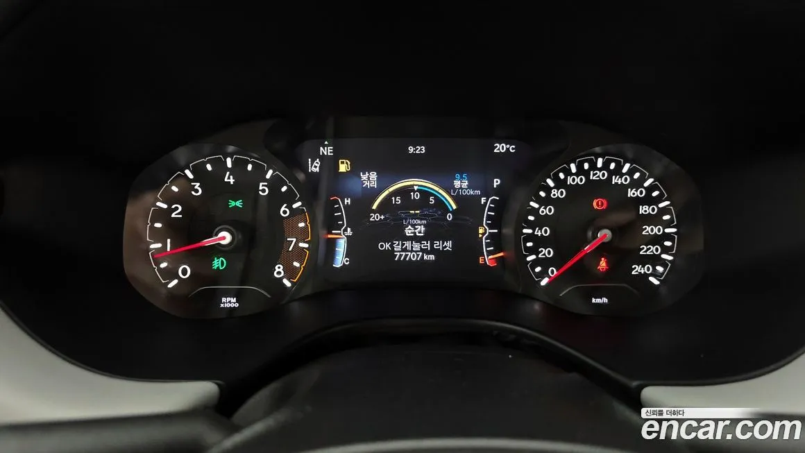 Jeep Compass 2022 из KR, фото 10