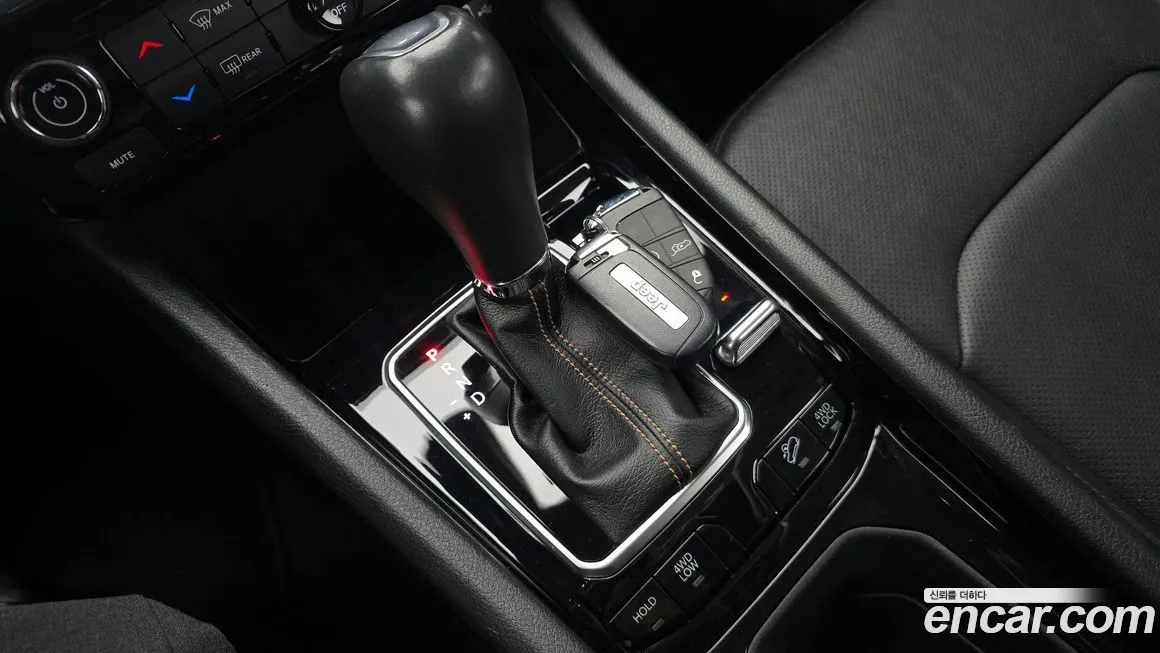 Jeep Compass 2022 из KR, фото 8