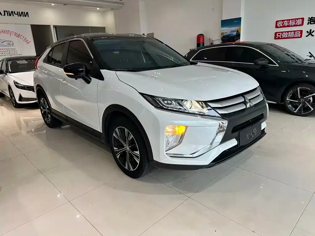 Mitsubishi Eclipse Cross — фото 3