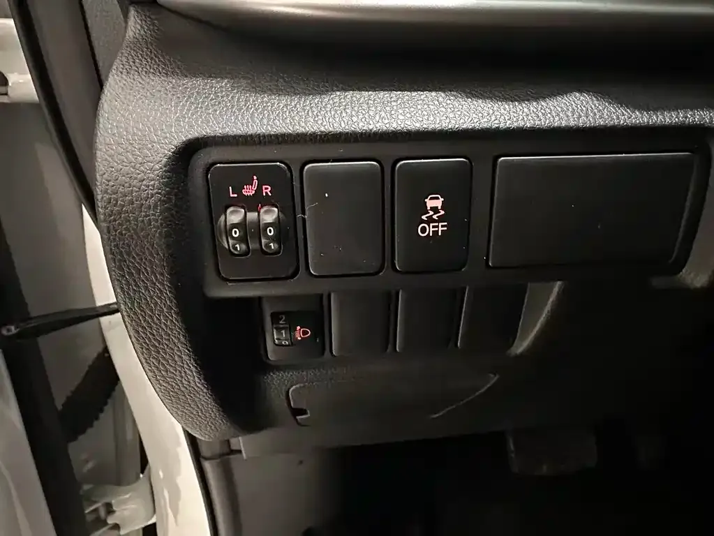 Mitsubishi Eclipse Cross — фото 8