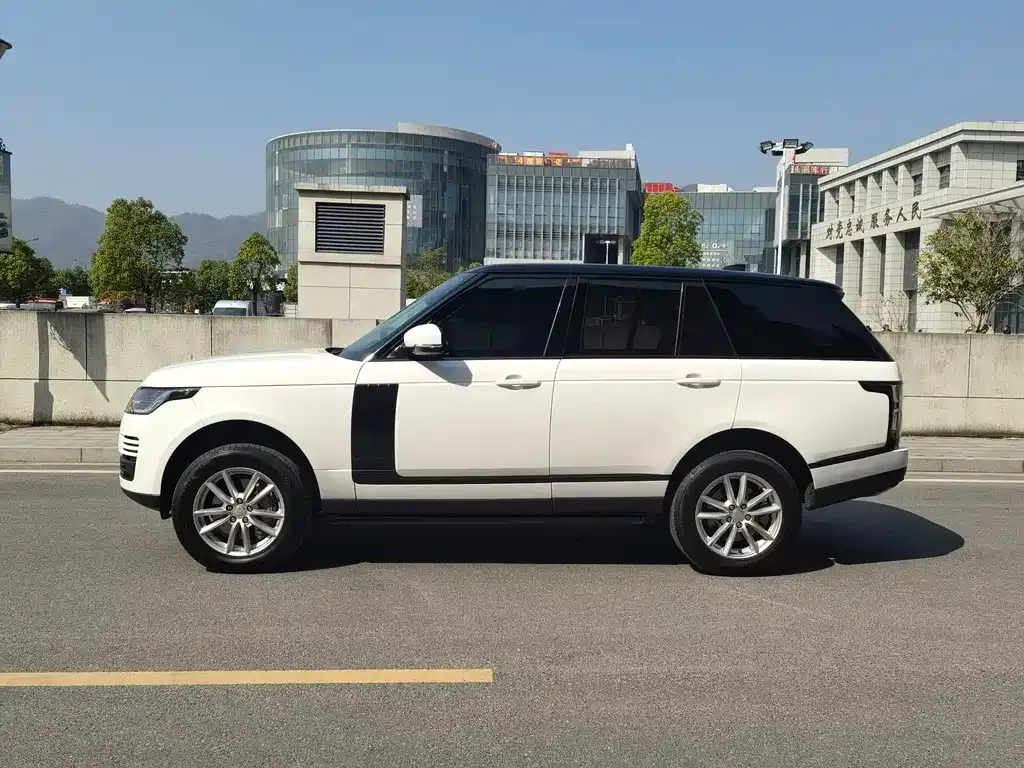 Land Rover Range Rover 2022 из CN, фото 7