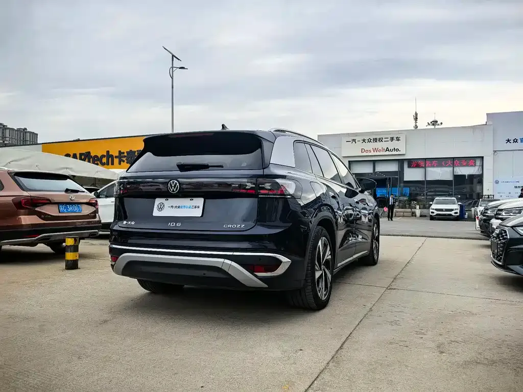 Volkswagen ID.6 Crozz 2022 из CN, фото 8