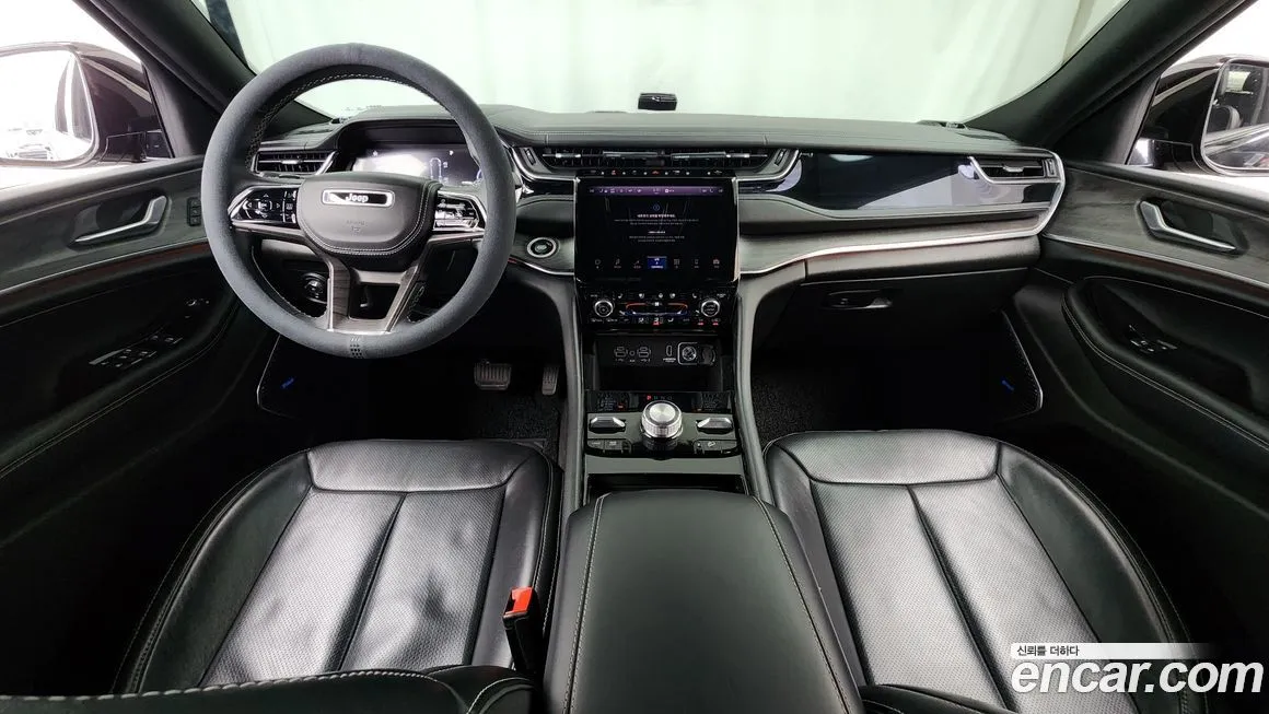 Jeep Cherokee — фото 8