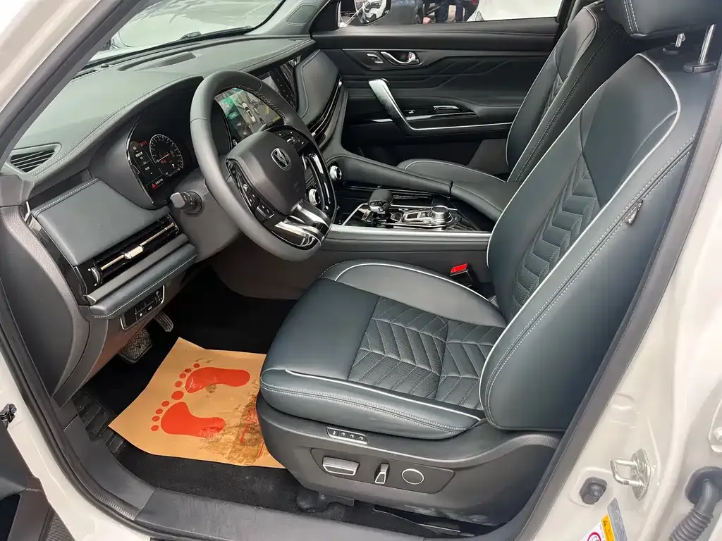 Changan CS95 2023 из CN, фото 8