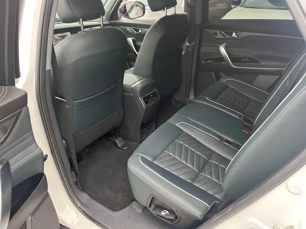 Changan CS95 2023 из CN, фото 2