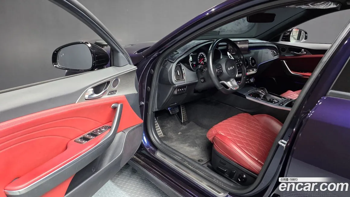Kia Stinger — фото 10