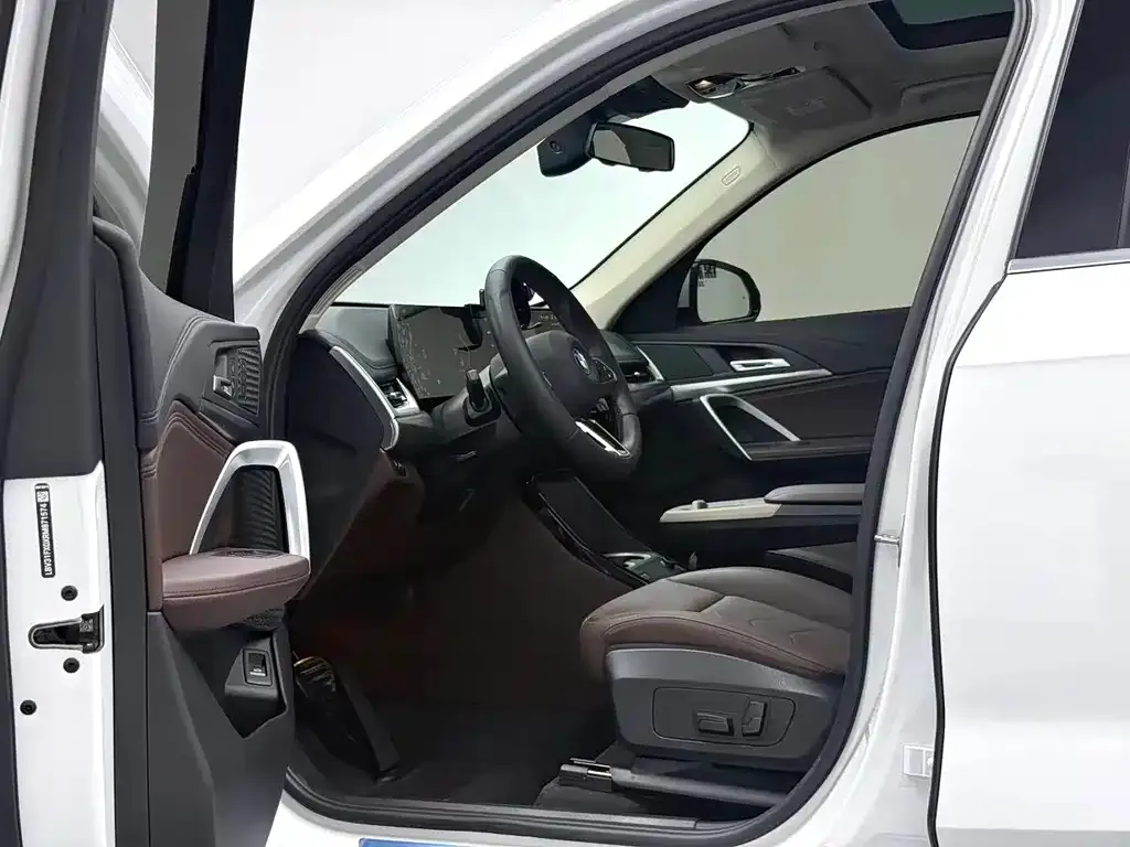 BMW X1 2024 из CN, фото 5