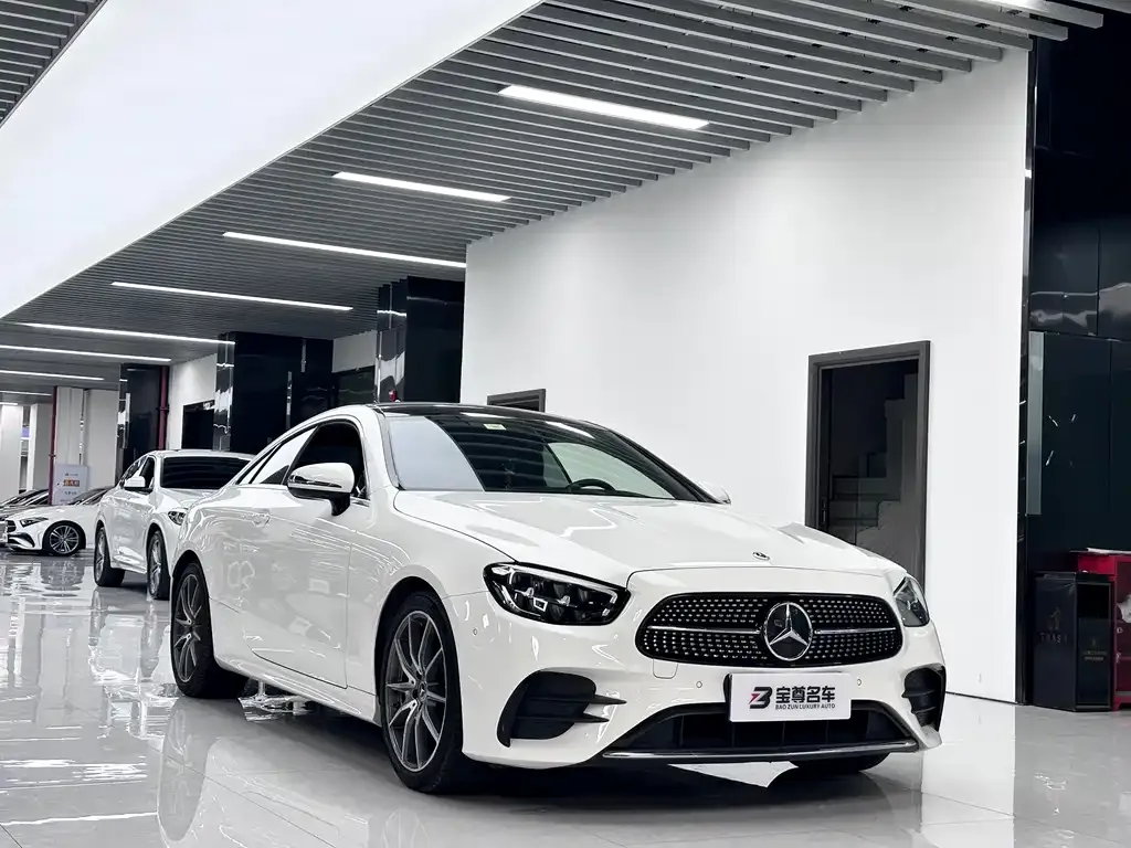 Mercedes-Benz E-Class (Import) — фото 6