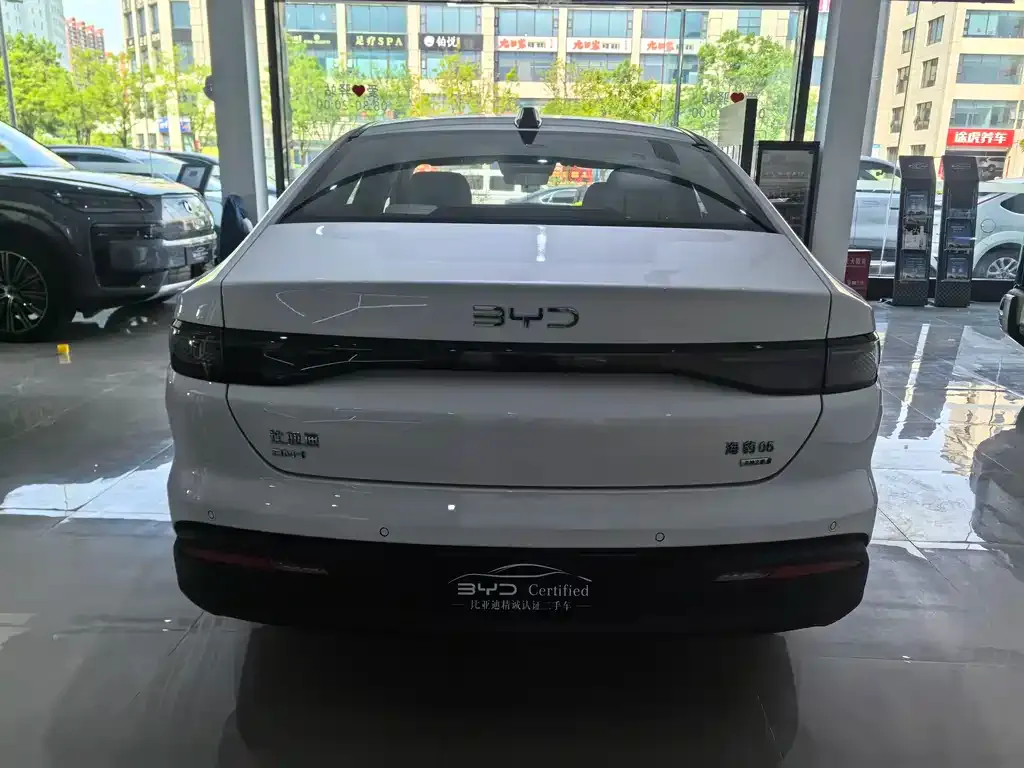 BYD Seal 05 DM-i — фото 5