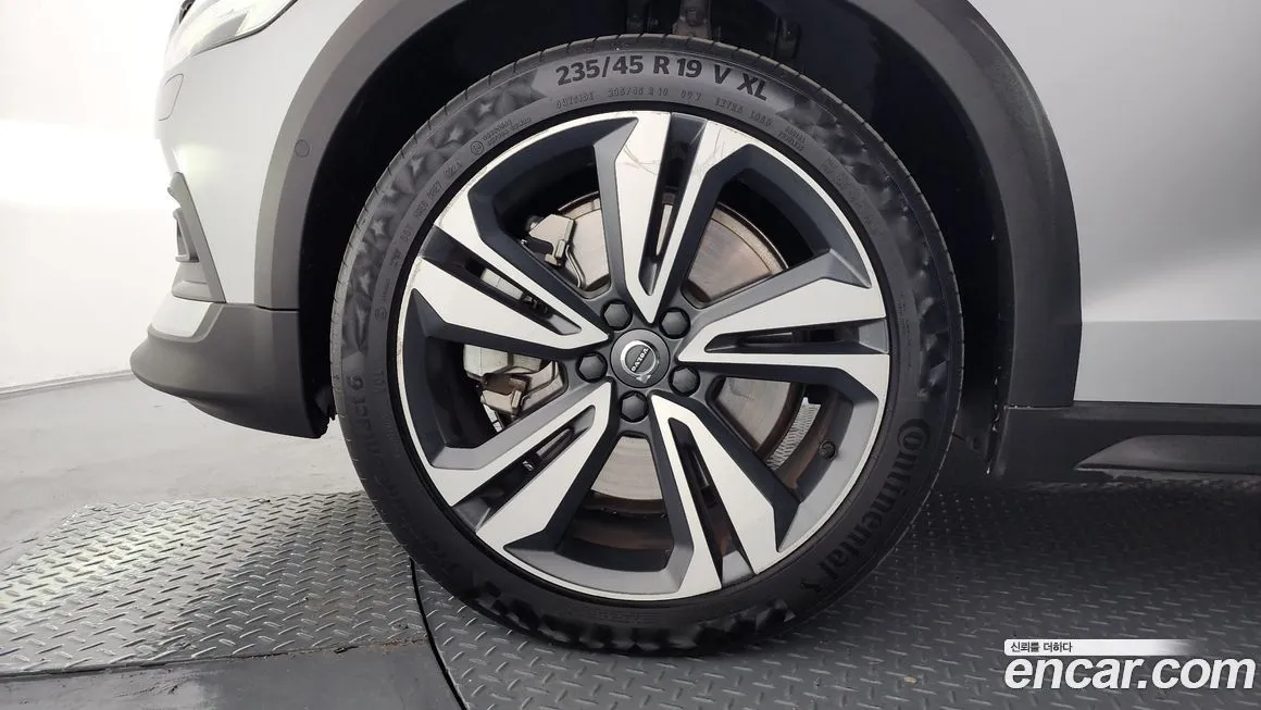 Volvo V60 2021 из KR, фото 10