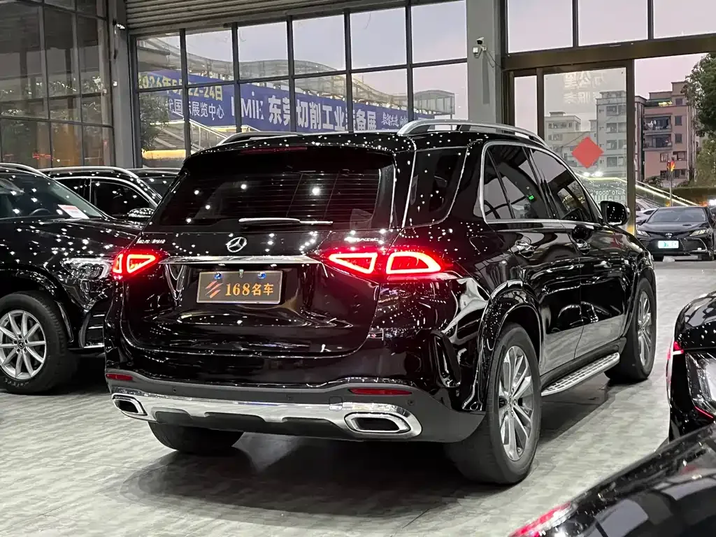 Mercedes-Benz GLE — фото 9