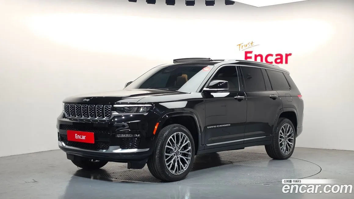 Jeep Cherokee — фото 1