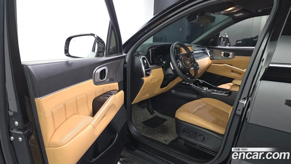 Kia Sorento — фото 10