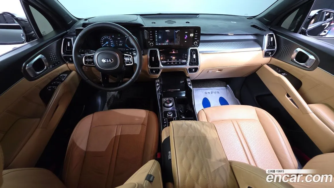 Kia Sorento — фото 8