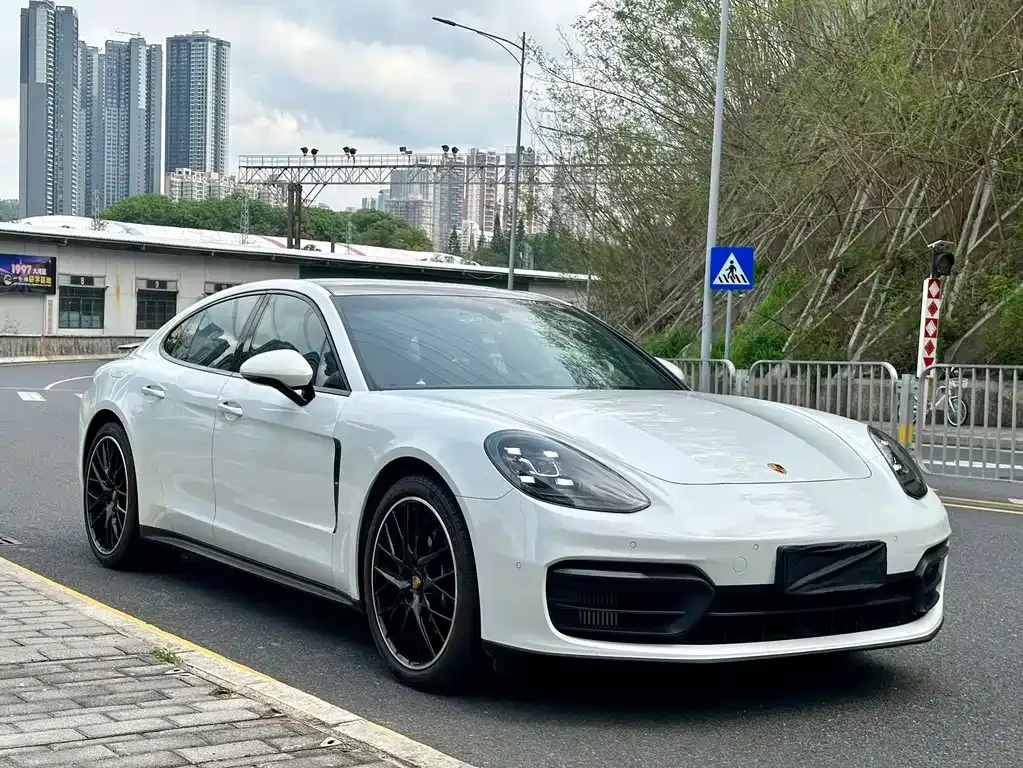 Porsche Panamera — фото 5