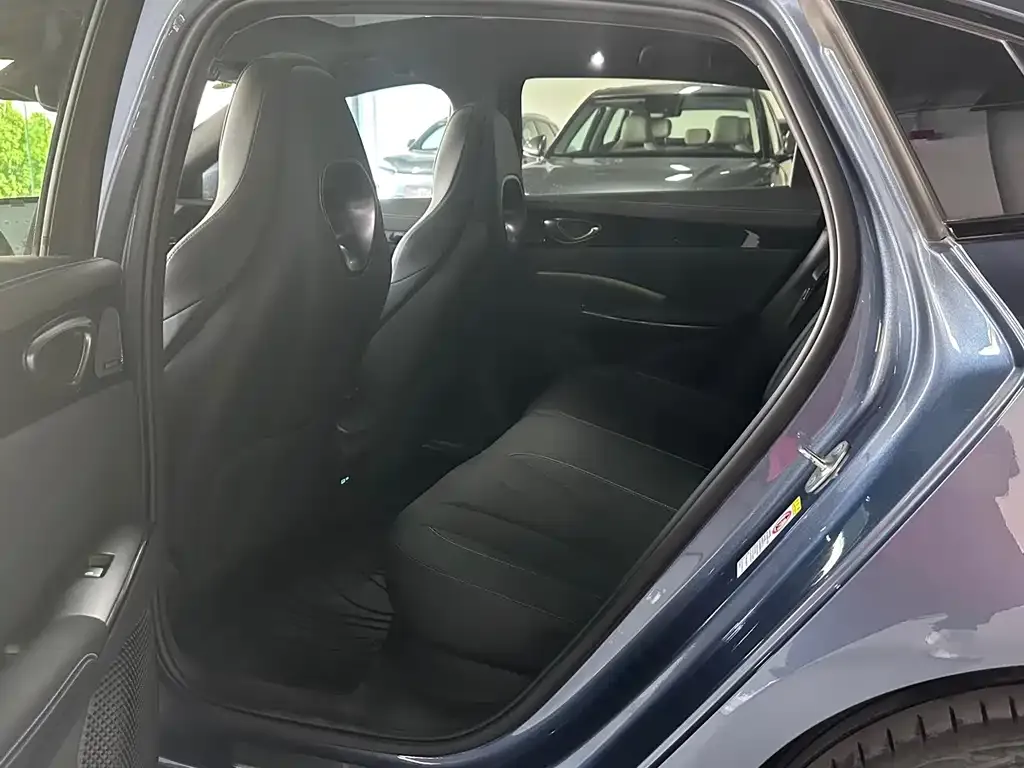 BYD Seal — фото 3