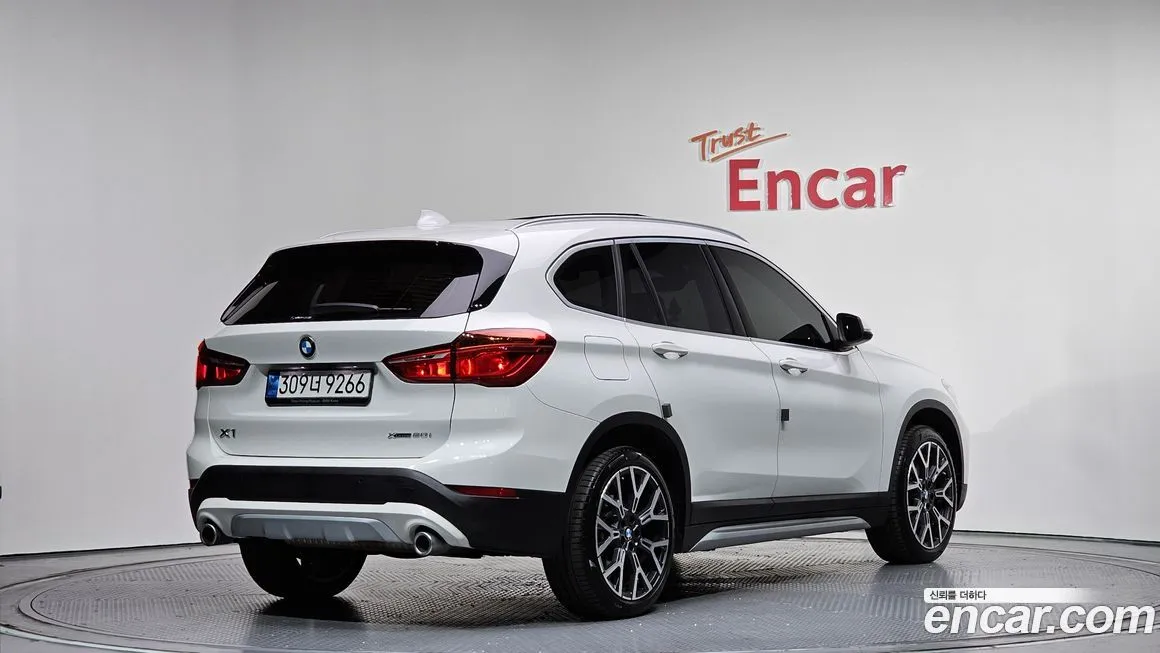 BMW X1 — фото 2