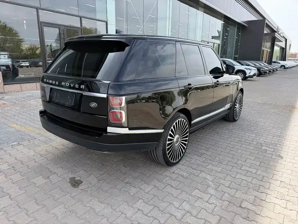 Land Rover Range Rover — фото 10