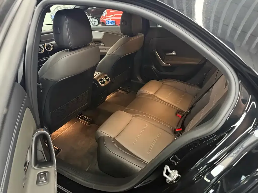 Mercedes-Benz A-Class AMG — фото 4