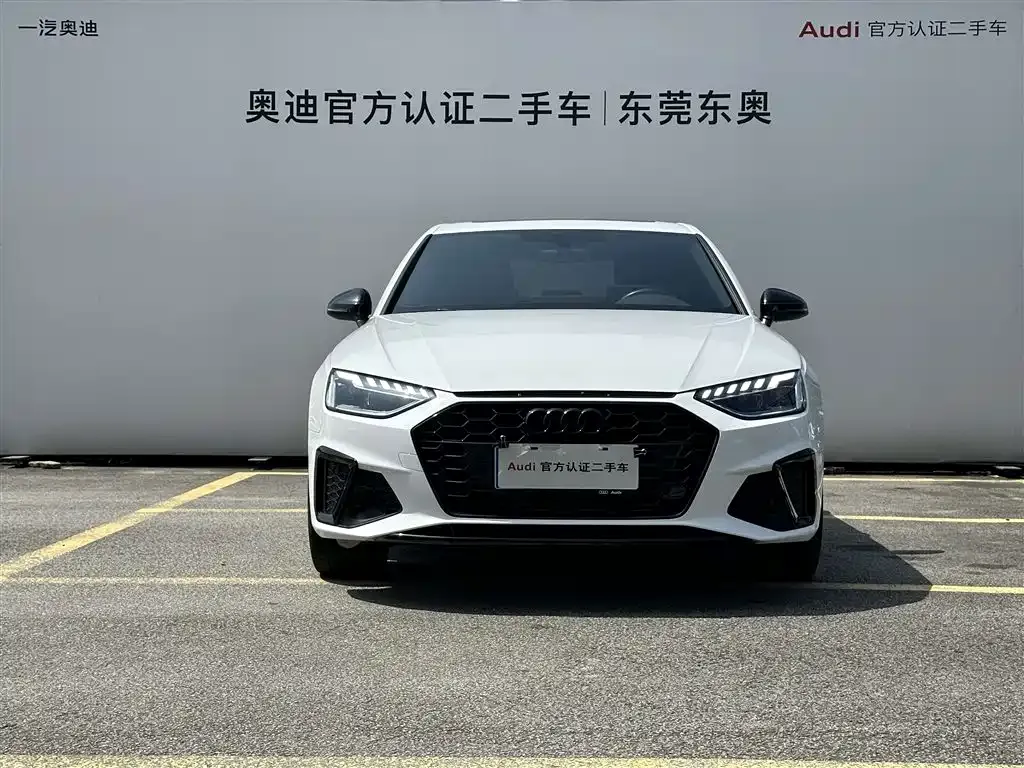 Audi A4L 2024 из CN, фото 5
