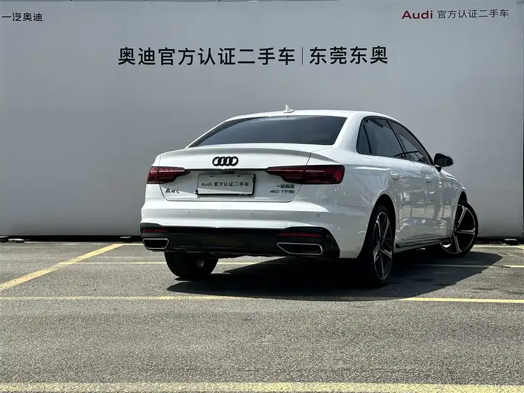 Audi A4L 2024 из CN, фото 6