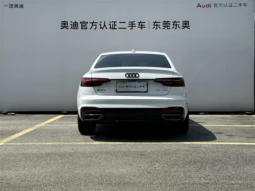 Audi A4L 2024 из CN, фото 9