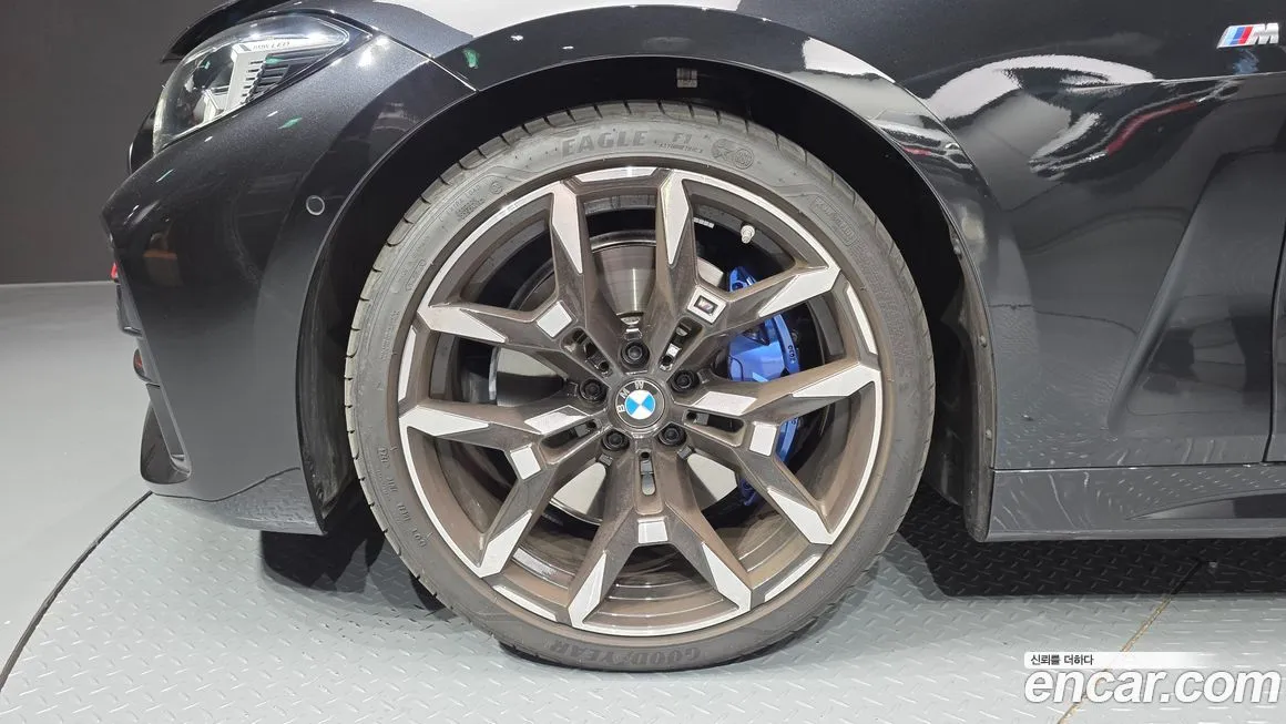 BMW 4-Series 2025 из KR, фото 5