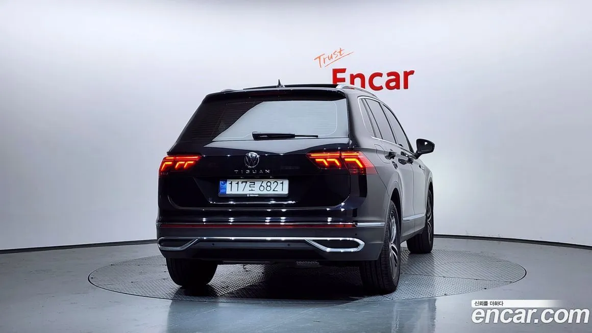 Volkswagen Tiguan — фото 3