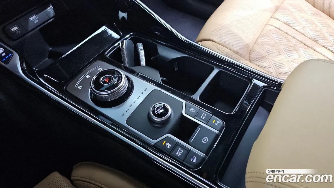 Kia Sorento — фото 9