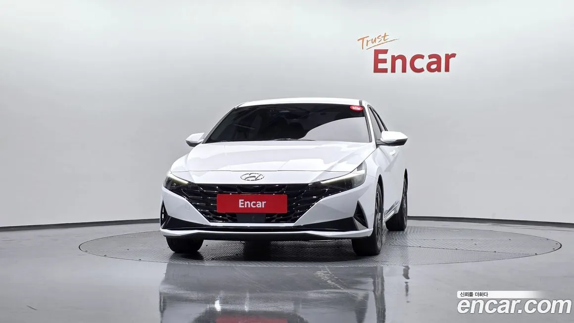 Hyundai AVANTE — фото 2