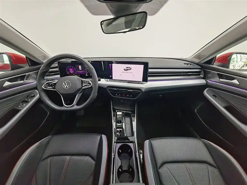 Volkswagen Lamando 2024 из CN, фото 4
