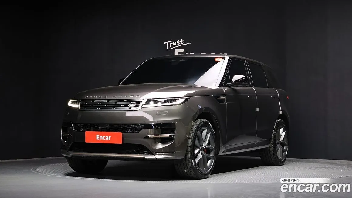 Land Rover Range Rover Sport — фото 1