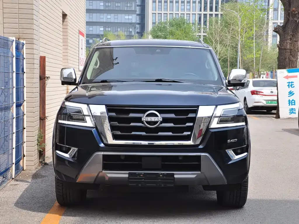 Nissan Patrol 2022 из CN, фото 4