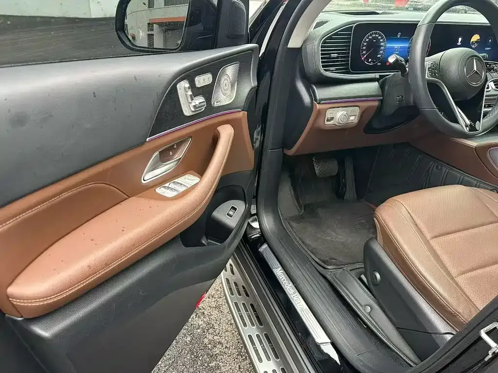 Mercedes-Benz GLE — фото 10