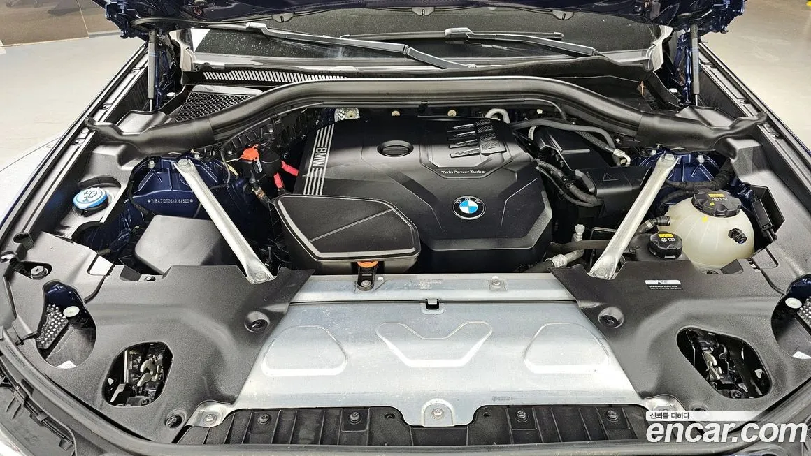 BMW X4 2022 из KR, фото 8
