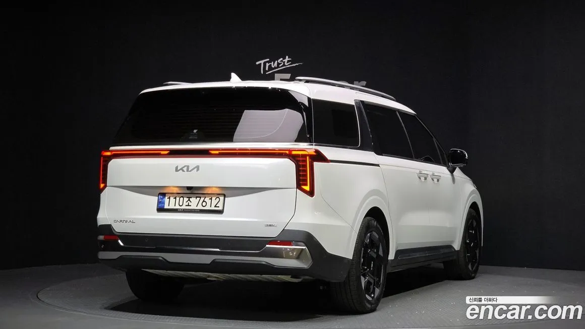 Kia Carnival 2024 из KR, фото 2