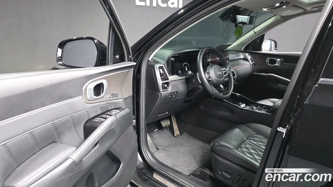 Kia Sorento — фото 10