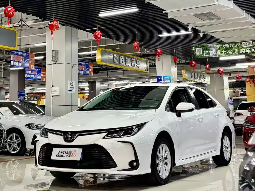 Toyota Corolla 2022 из CN, фото 1
